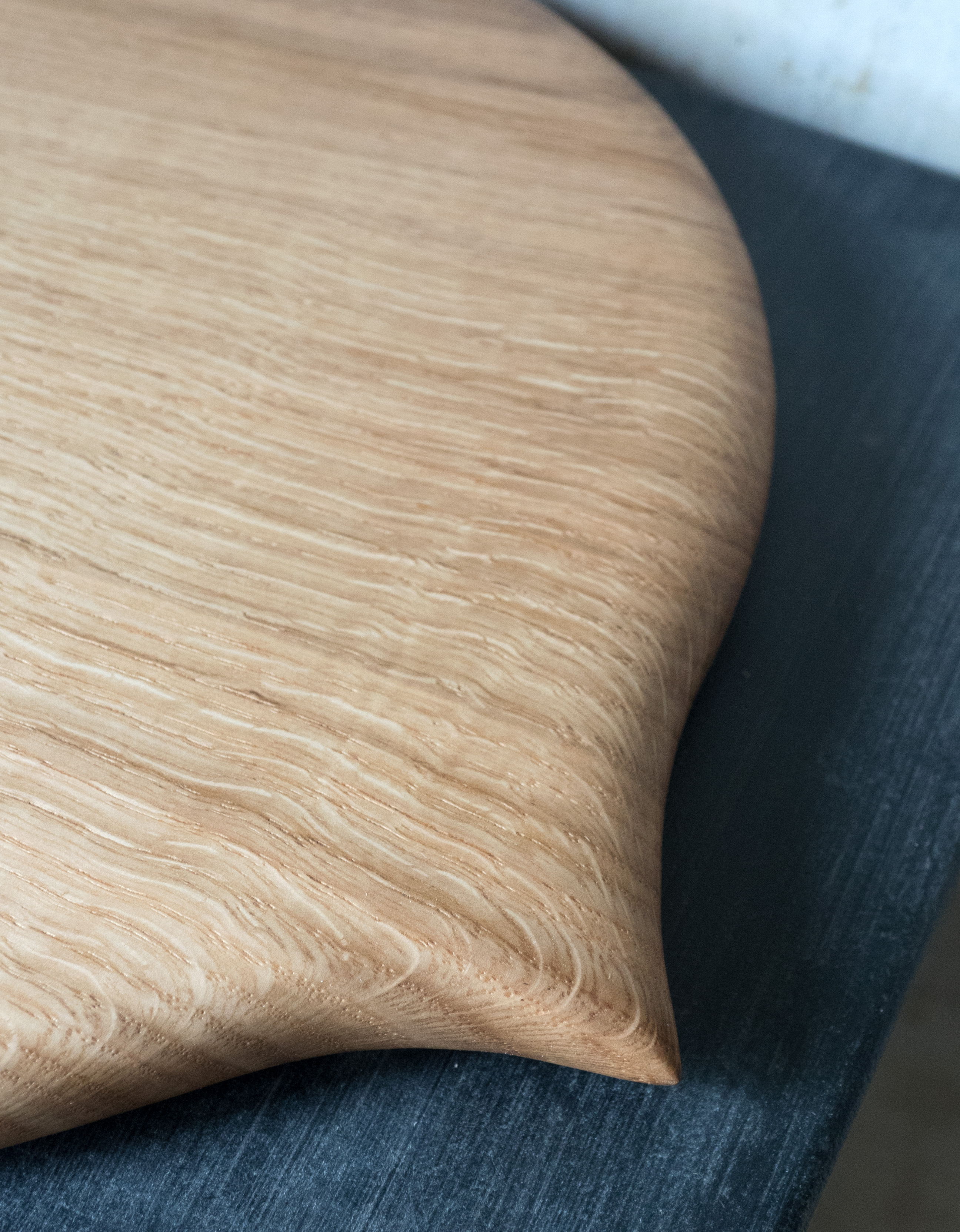 Rundes Holz Servierbrett Eiche