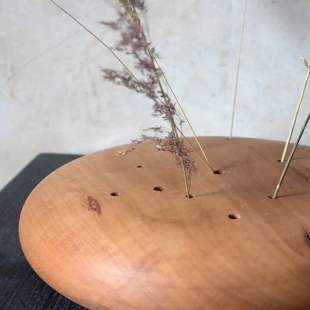 Trockenblumenstnder_Holzdeko_Geschenkideen_Holz_Holzvase_Trockenblumen_Vase_gross_Birnenholz